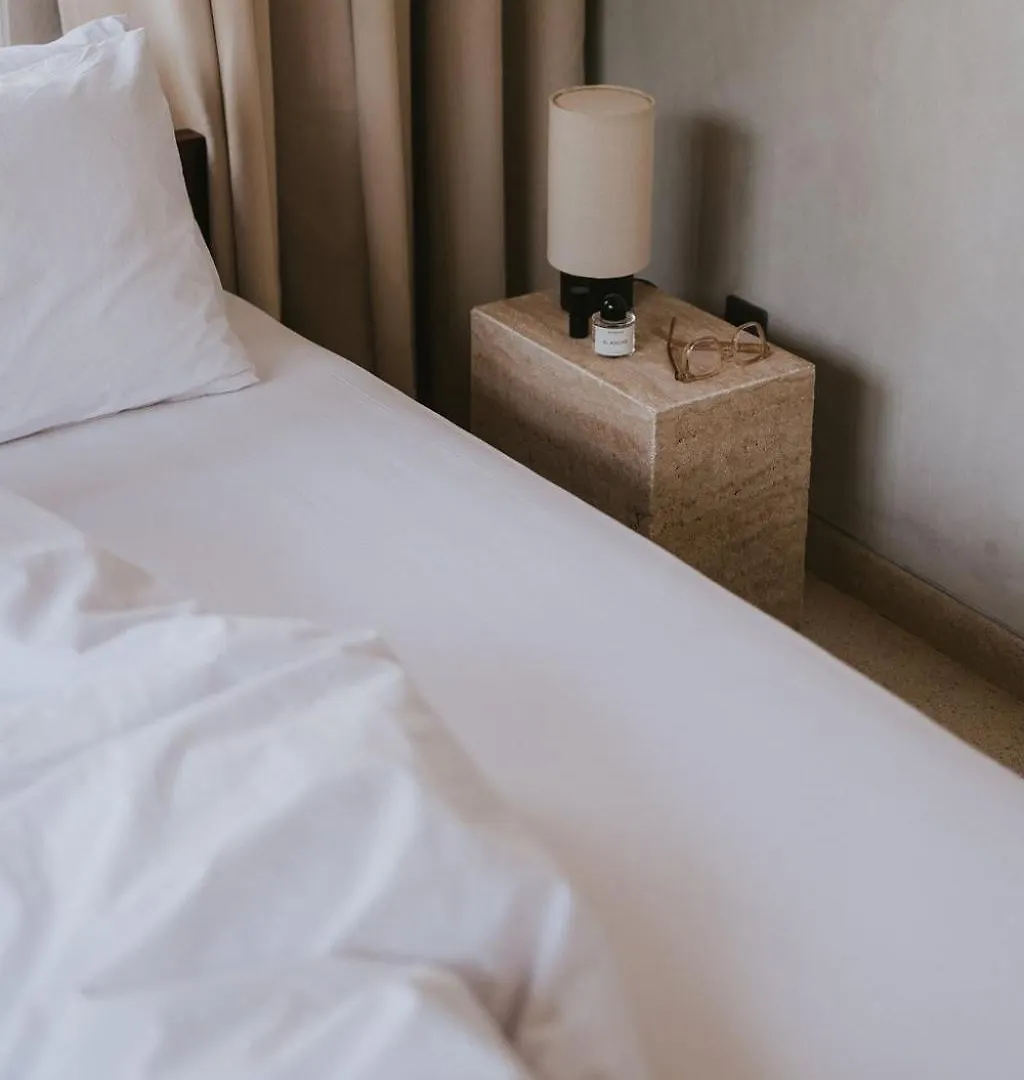 Designer 3Br Villa Tropical Stay Near Canggu Kerobokan  Kerobokan (Bali)